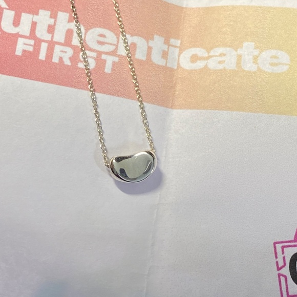 Tiffany & co mini bean Elsa Peretti 16” 11mm 925 silver w/box - Picture 7 of 7